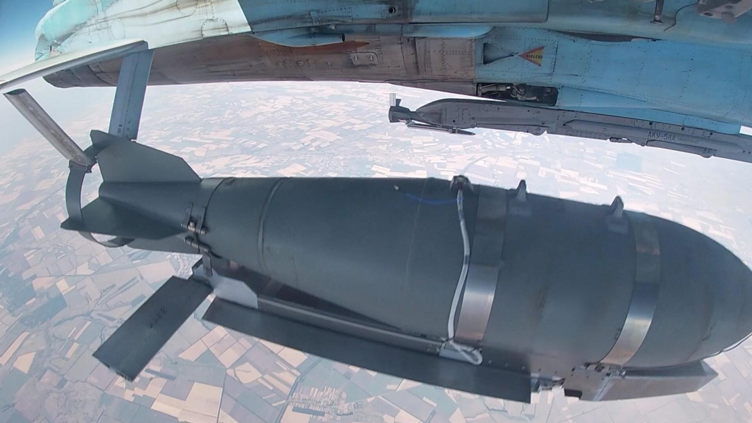 Лебедев сообщил об ударе ФАБ по месту дислокации боевиков «Азова» в Харькове